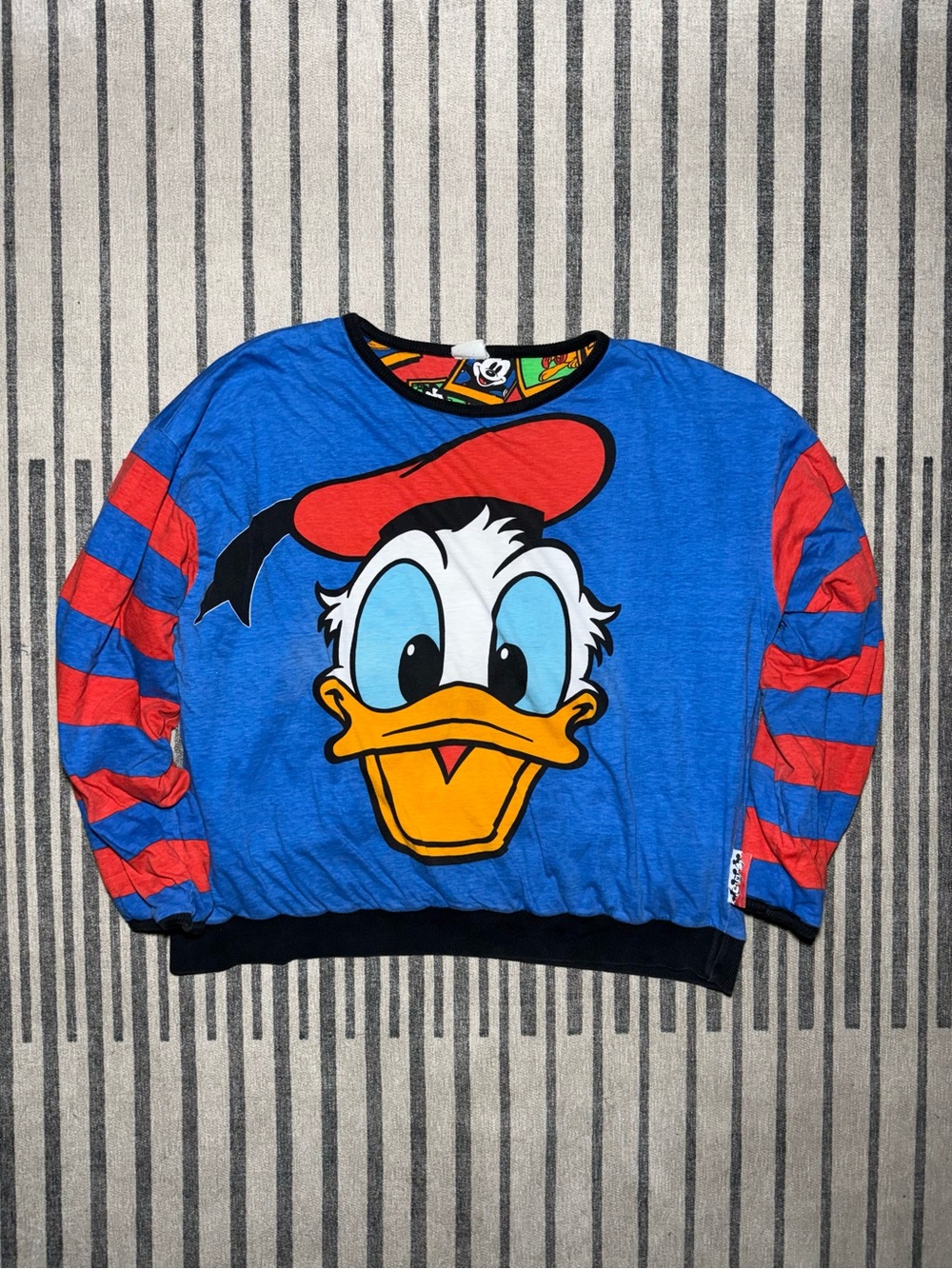 90s Disney Donald Duck Reversible Sweatshirt Mickey & Co Rare